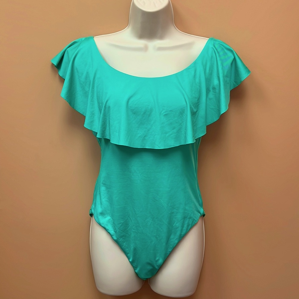NWT TRINA TURK Sevilla Ruffle Off The Shoulder One Piece Swimsuit, sz10